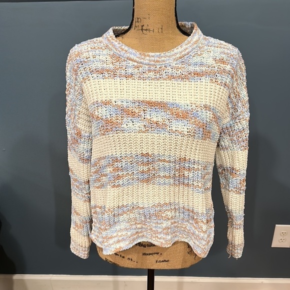 SO sweater size medium women’s - Picture 2 of 7